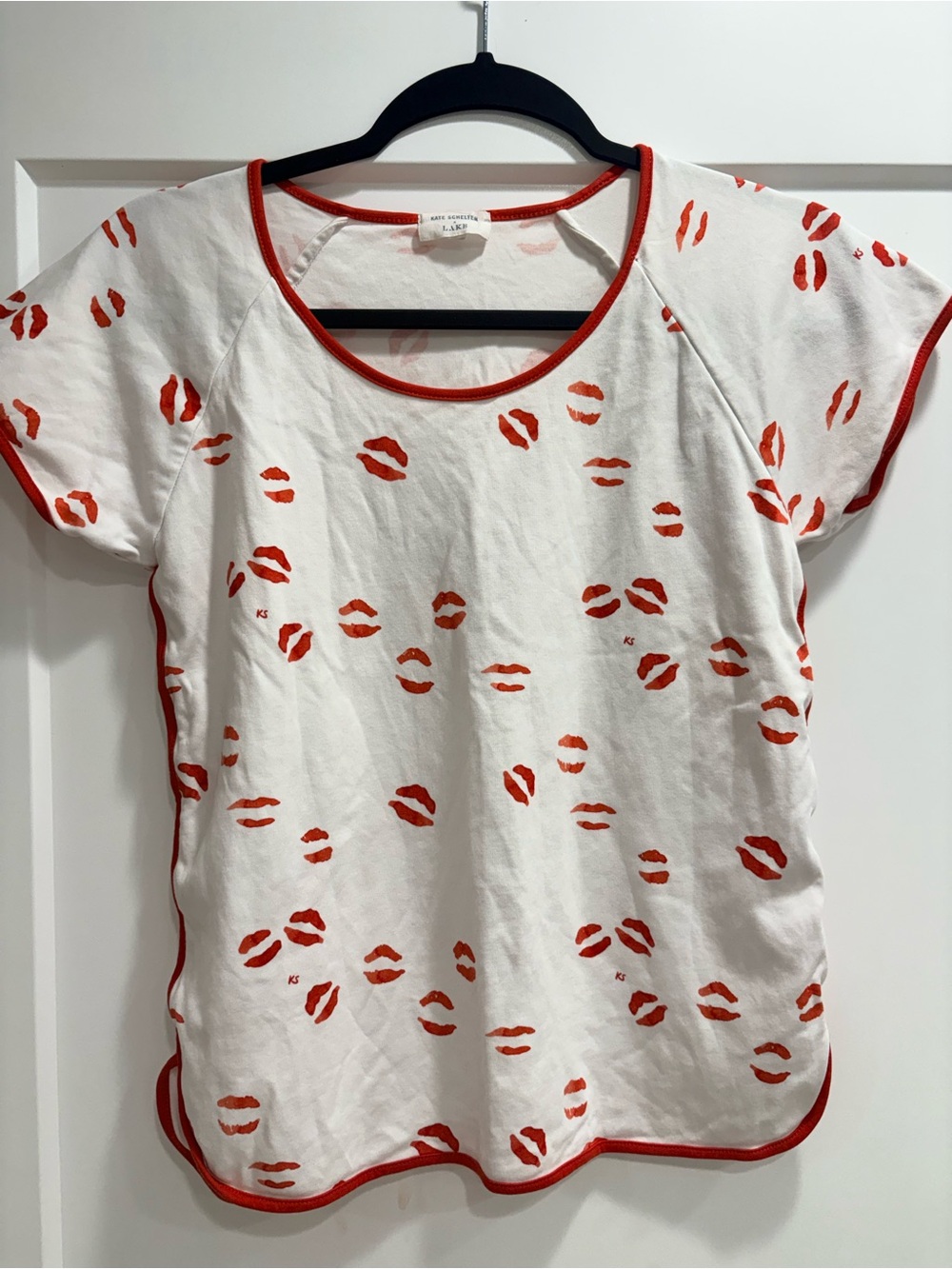Women's White Short Sleeve Pajama Top with Red Lip Print